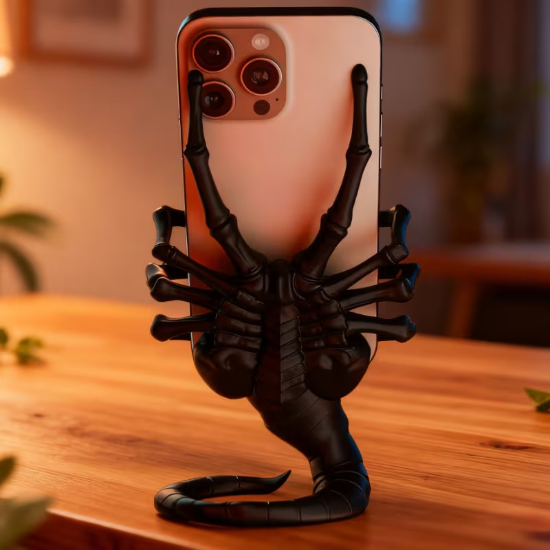 Creative Alien Facehugger Phon - Action Figure Stand avaliação e preço
