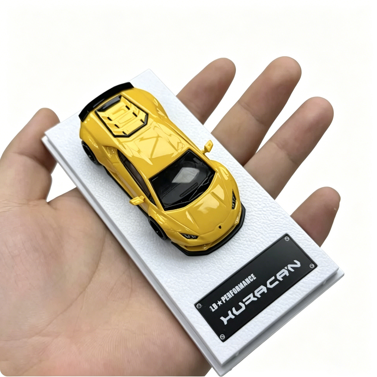 MJ Model 1:64 Lamborghini Hura - Die Cast Car 1 64 avaliação e preço
