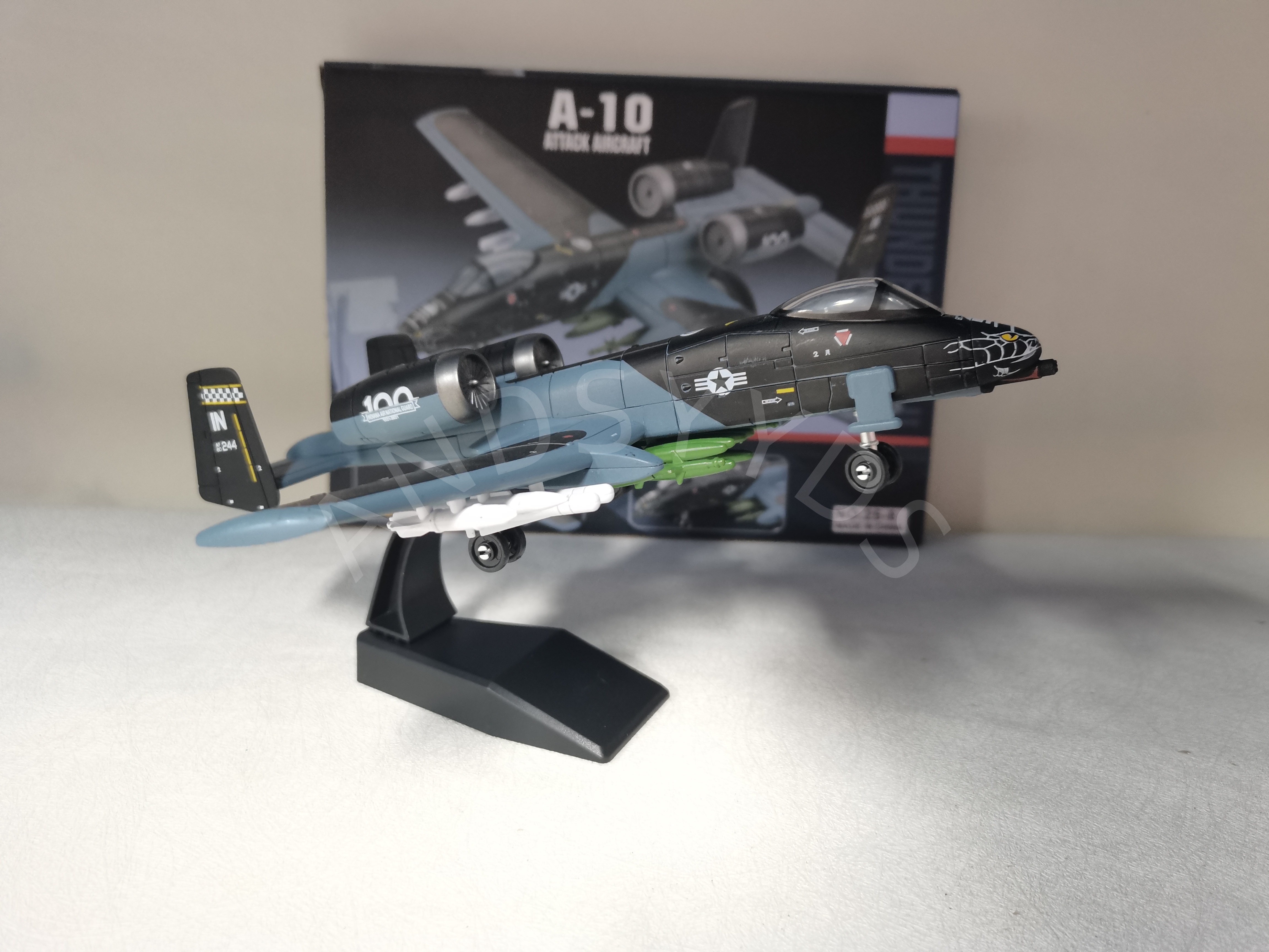 A-10 Warthog 1/72 Scale Micro  - Model Airplane Plastic avaliação e preço