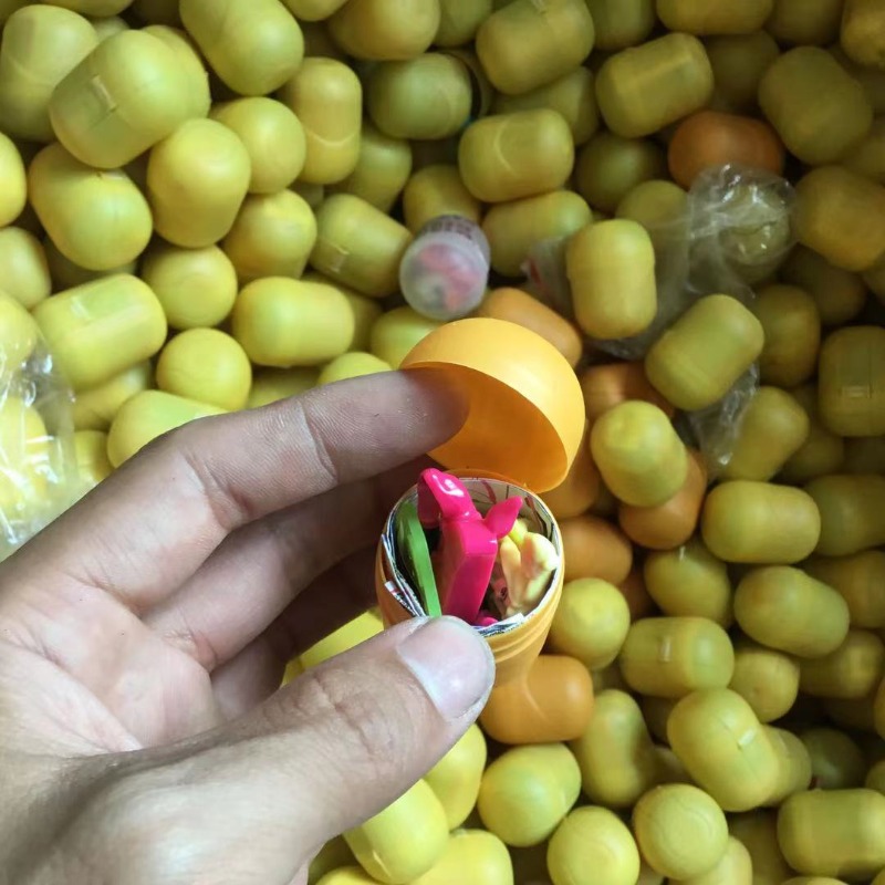 Capsule Gashapon Gacha Toy Kin - Capsule Toy Gashapon avaliação e preço